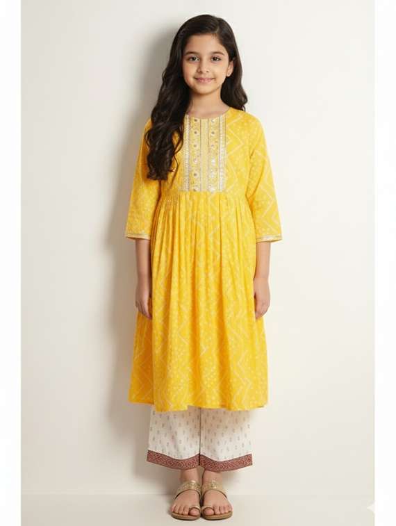 girls printed three quarter sleeve kurta
