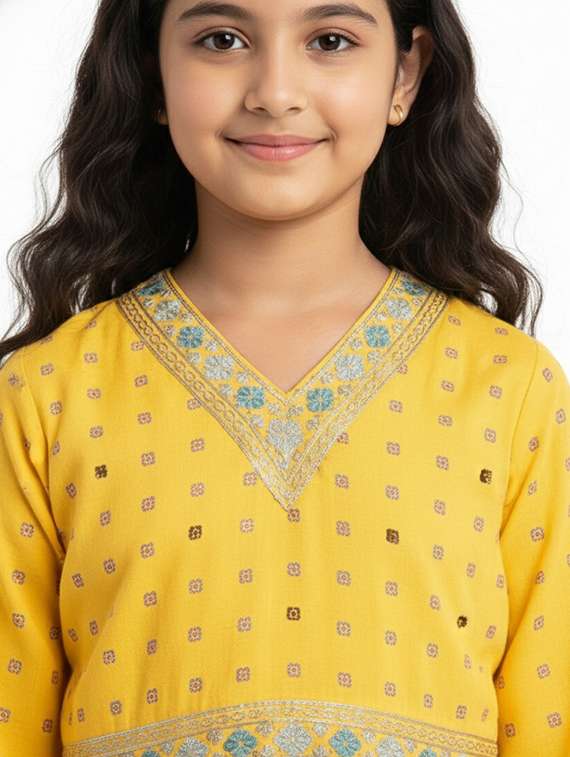 girls printed three quarter sleeve kurta - 22278373 -  Standard Image - 3
