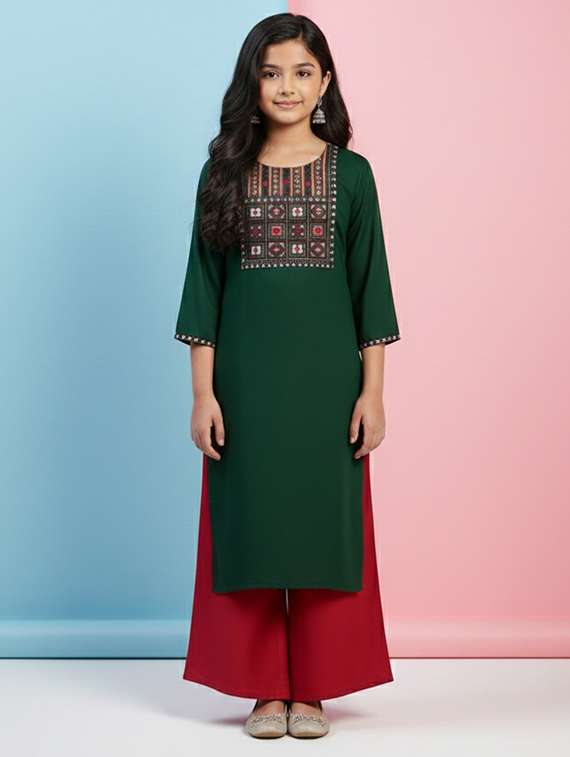 women three quarter sleeve kurta