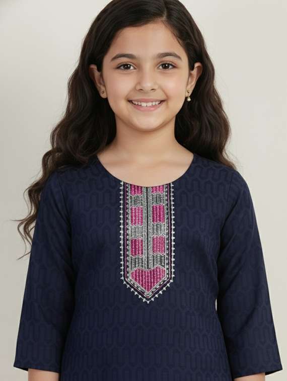 girls self design three quarter sleeve kurta - 22278401 -  Standard Image - 3