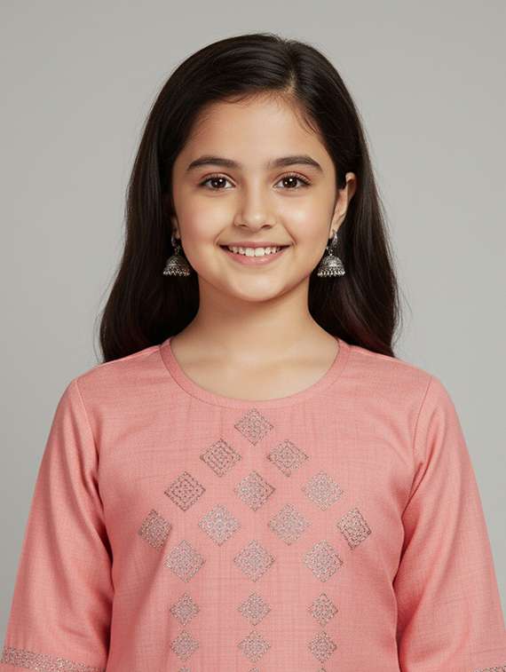 girls three quarter sleeve straight kurta - 22278408 -  Standard Image - 3