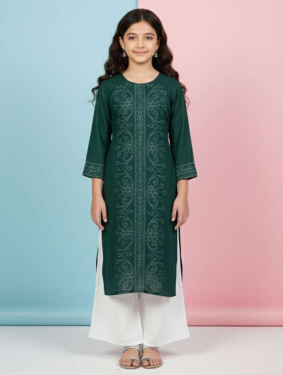 girls three quarter sleeve straight kurta