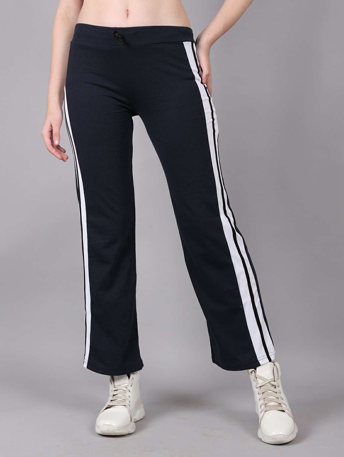 women tapered mid rise track pant