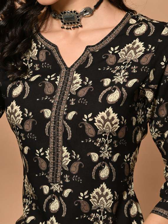 women printed three quarter sleeve straight kurta - 22278430 -  Standard Image - 5