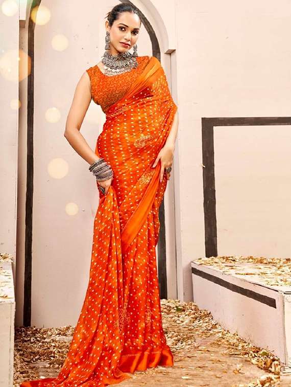 women printed casual wear saree with blouse