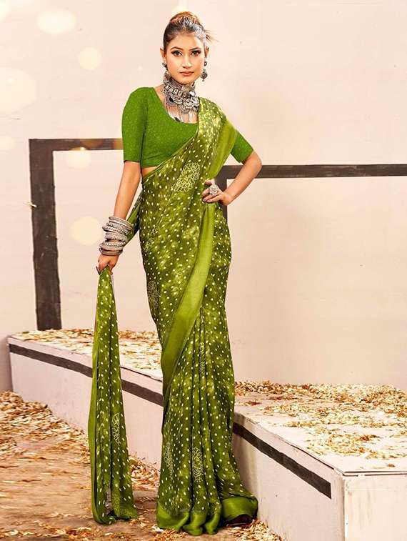 women printed casual wear saree with blouse