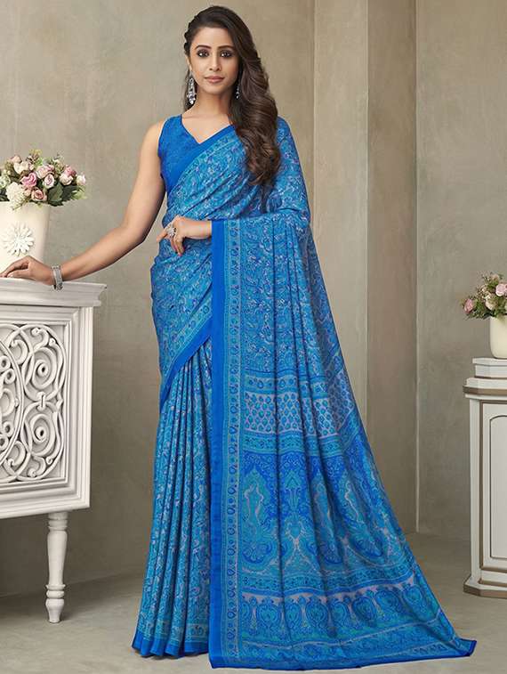women printed casual wear saree with blouse