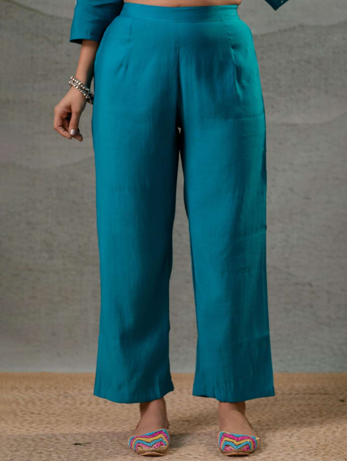 women solid with work three quarter sleeve kurta pant with dupatta set - 22279307 -  Standard Image - 3