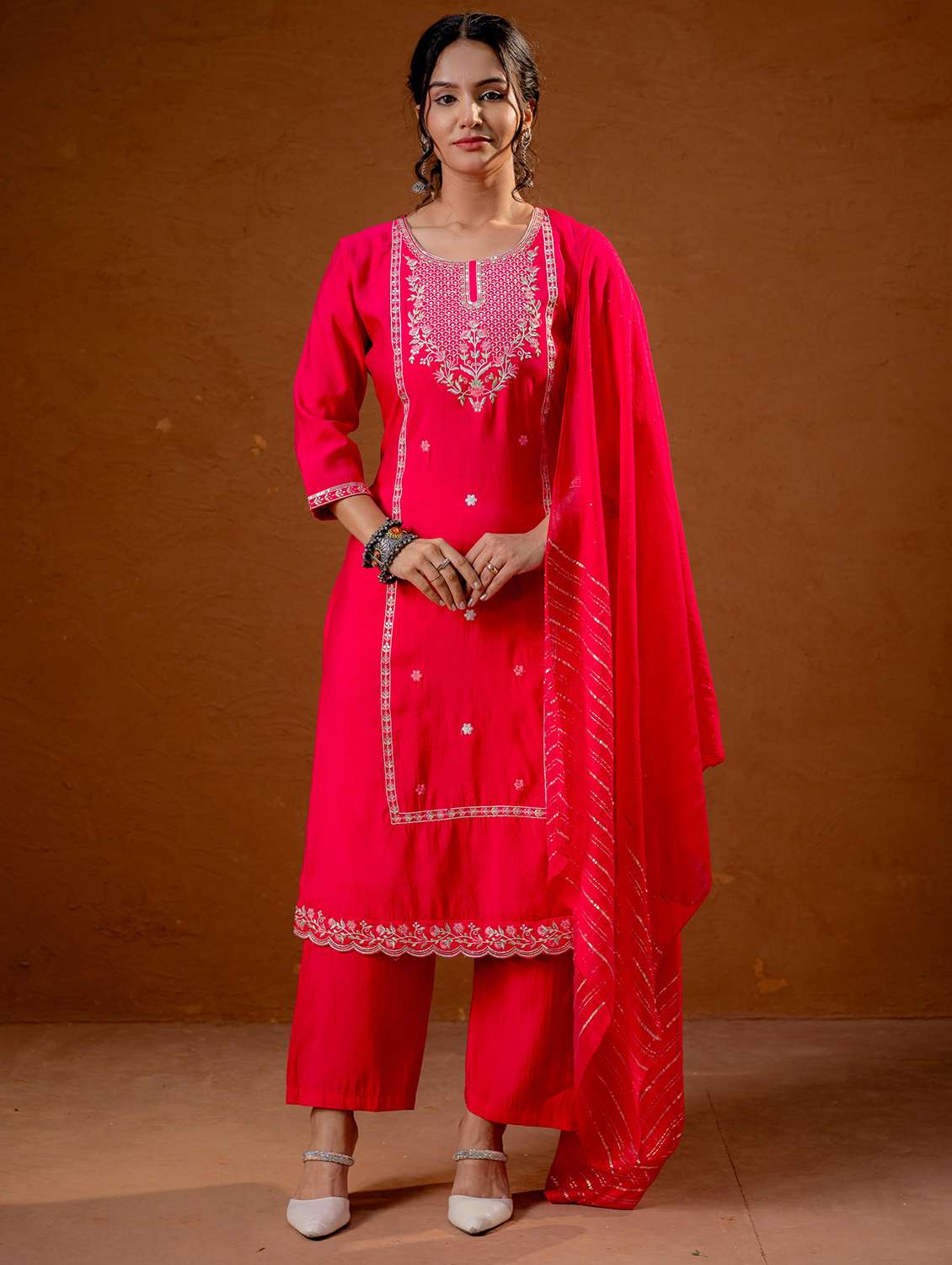 women solid with work three quarter sleeve kurta pant with dupatta set