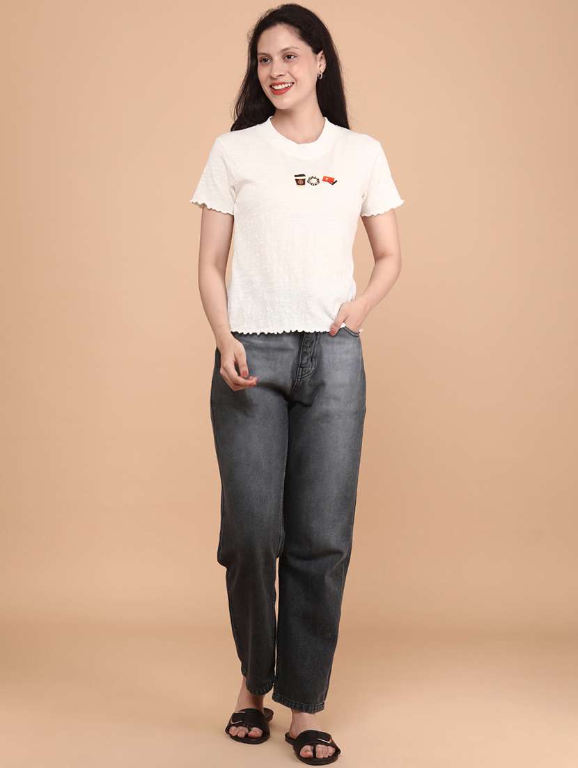 women embroidered short sleeve t-shirt - 22280018 -  Standard Image - 5