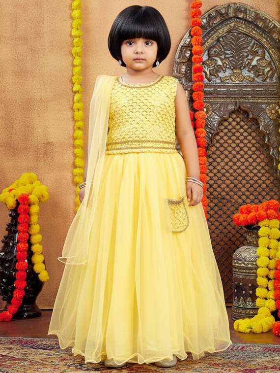 girls embroidered lehenga choli with dupatta set