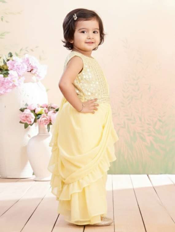 girls solid ruffle pre draped saree - 22280121 -  Standard Image - 3