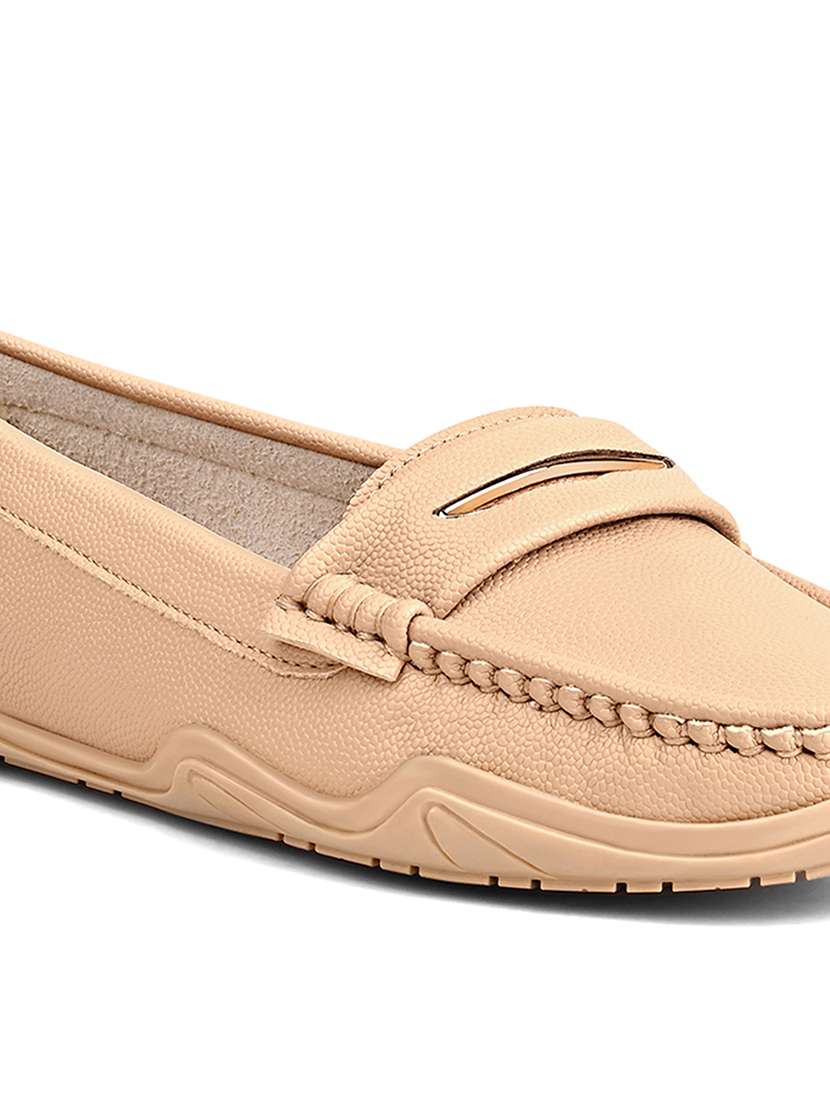 women solid slip on loafer - 22280426 -  Standard Image - 5