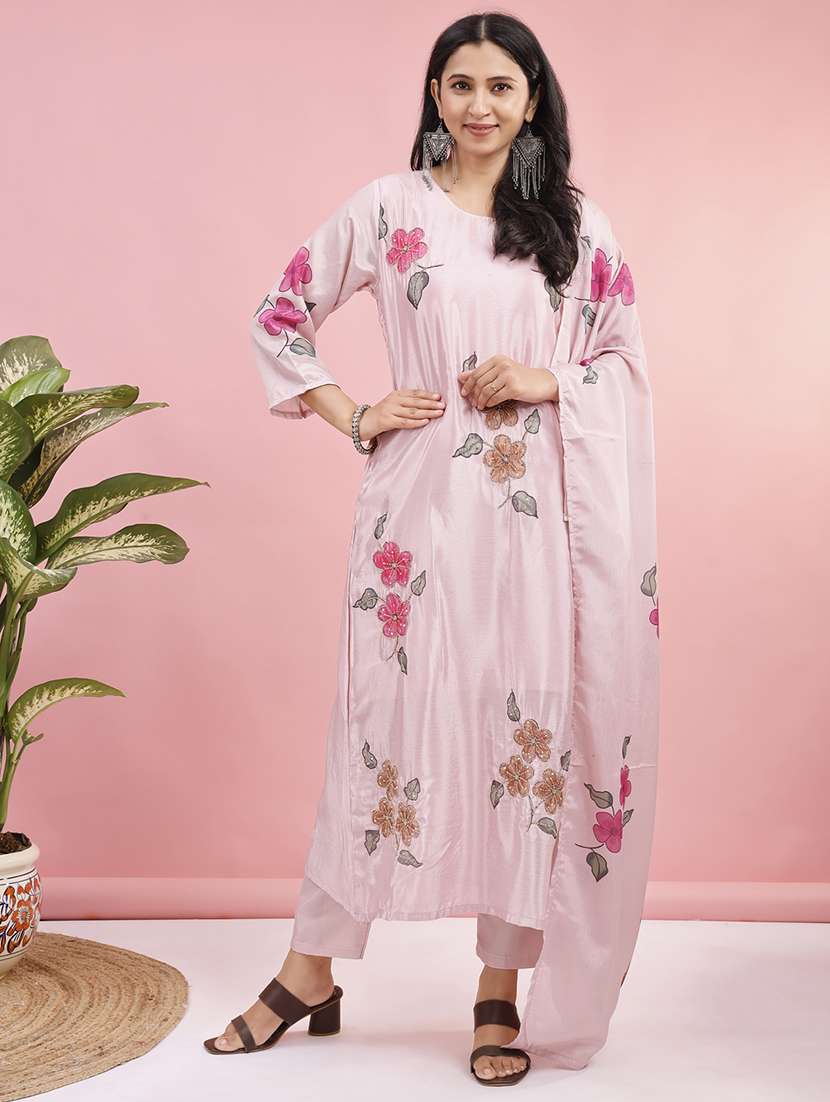 women floral three quarter sleeve kurta pant with dupatta set