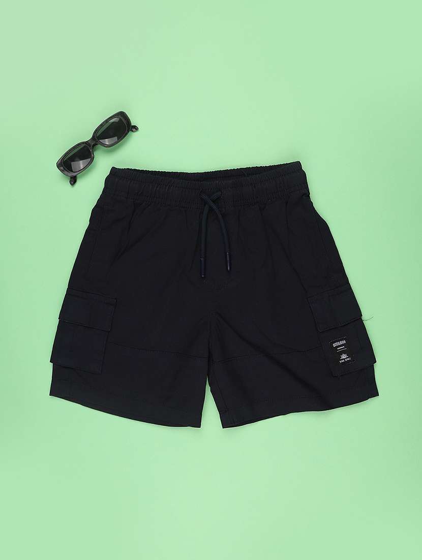 boys solid mid rise regular fit shorts