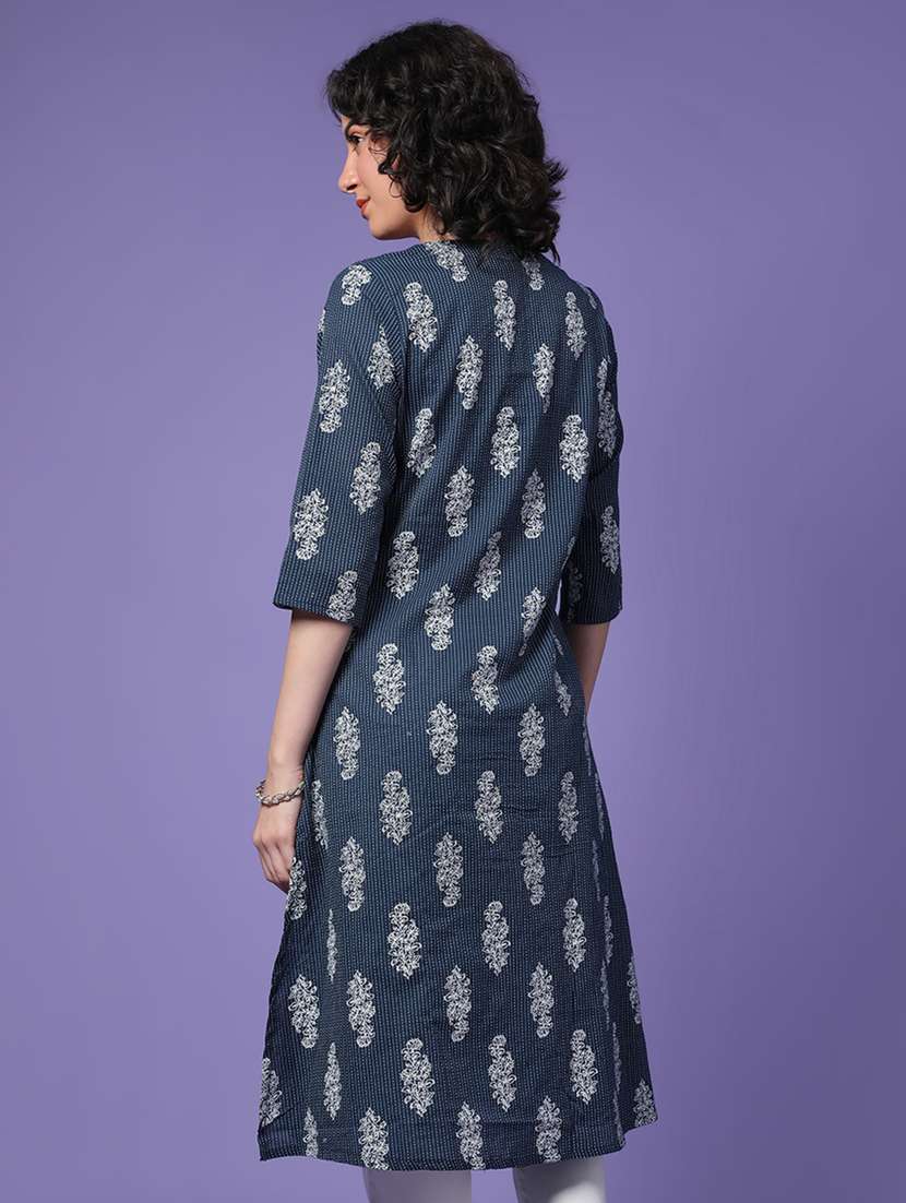 women printed three quarter sleeve a-line kurta - 22280590 -  Standard Image - 3