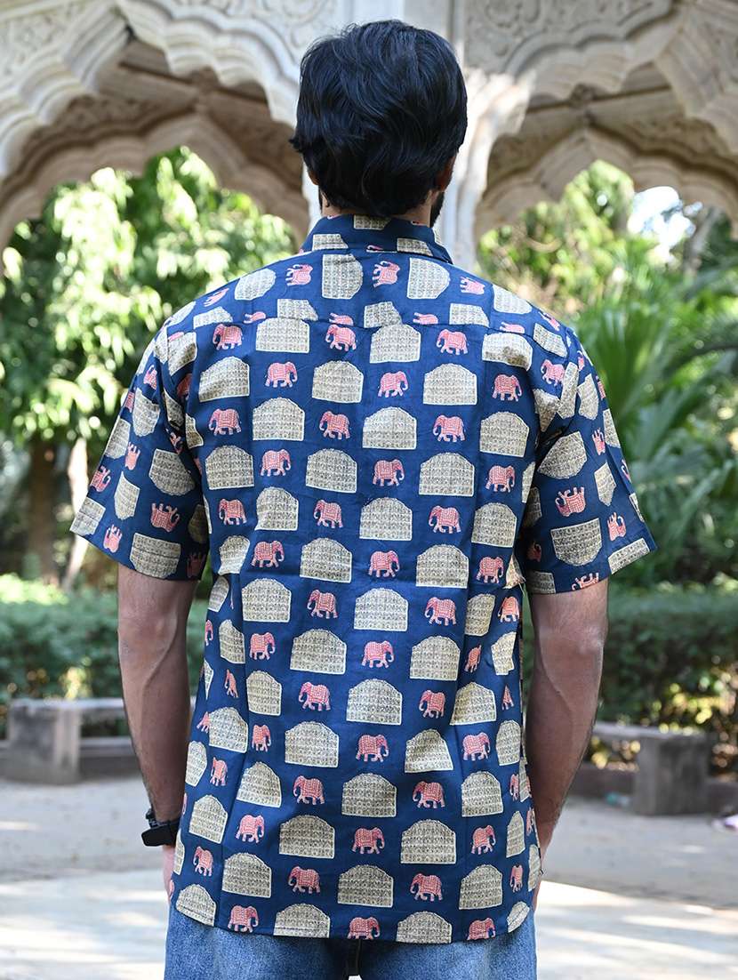 men printed collared short sleeve casual shirt - 22280773 -  Standard Image - 3