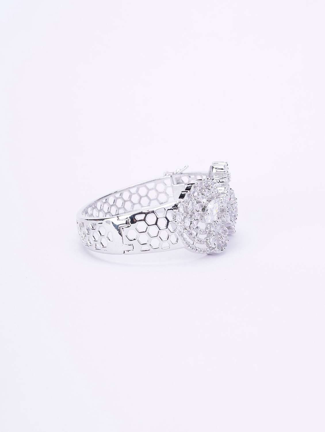 graceful flower kada bracelet - 22280806 -  Standard Image - 3