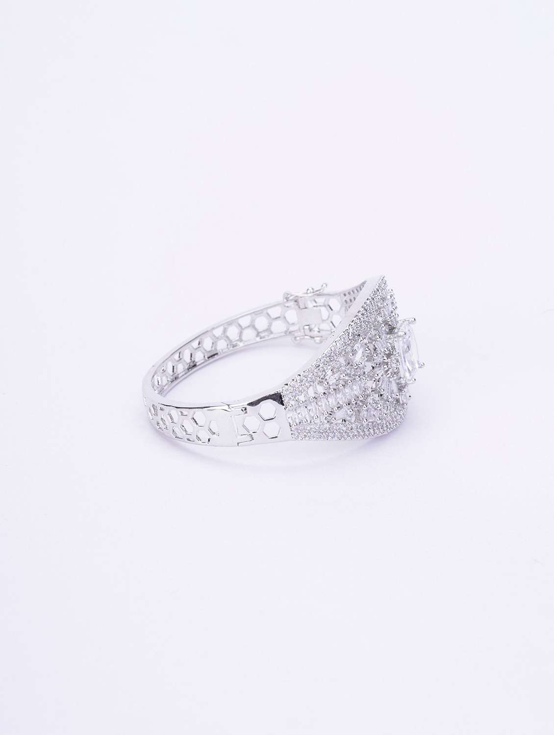 women white brass bangle bracelet - 22280809 -  Standard Image - 3