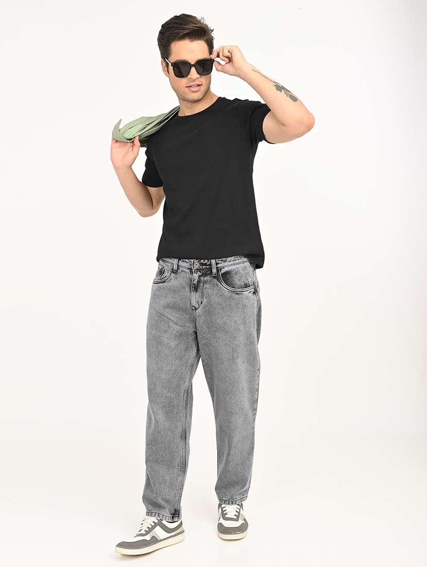 men plain mid rise relaxed fit jeans - 22280948 -  Standard Image - 3