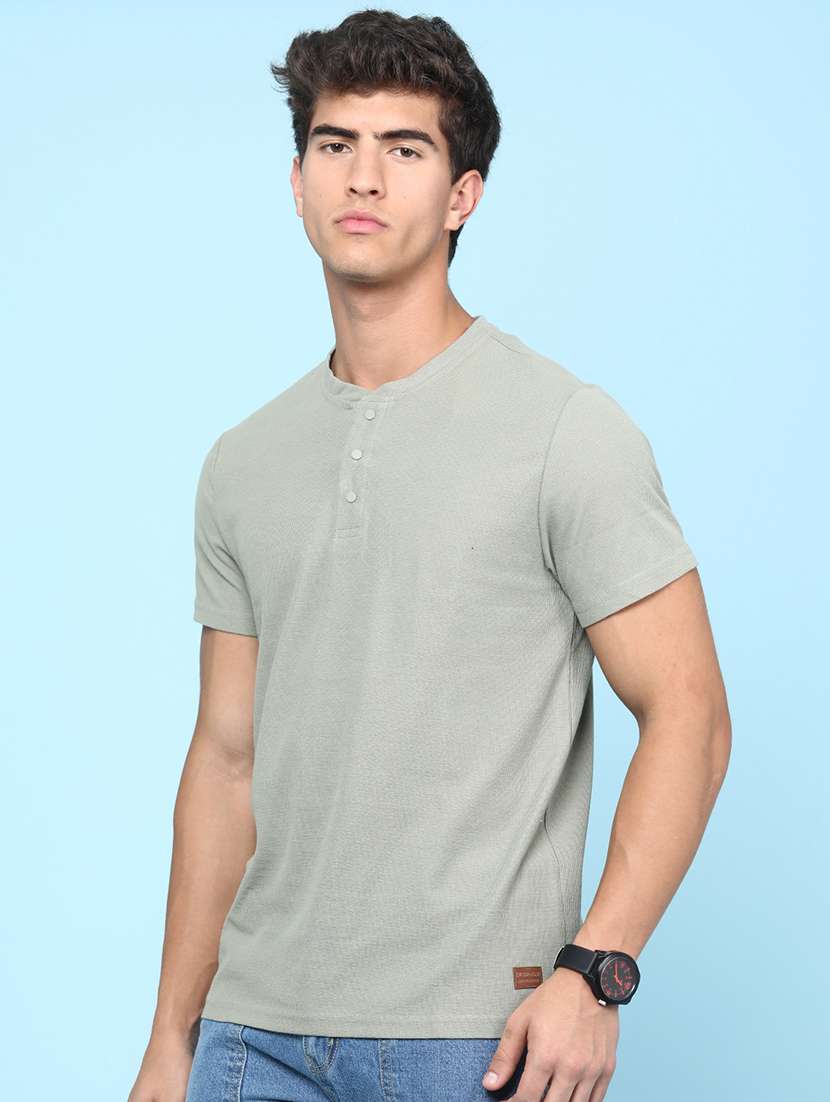 men textured short sleeves regular fit t-shirt - 22281755 -  Standard Image - 3
