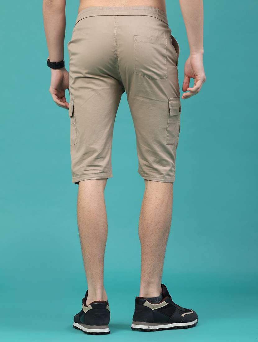 men solid mid rise cargo shorts - 22281788 -  Standard Image - 3