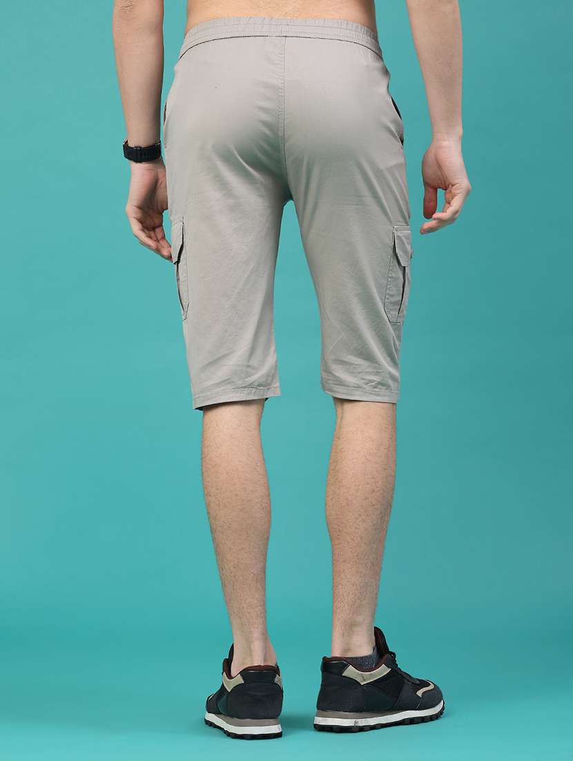 men solid mid rise cargo shorts - 22281789 -  Standard Image - 3