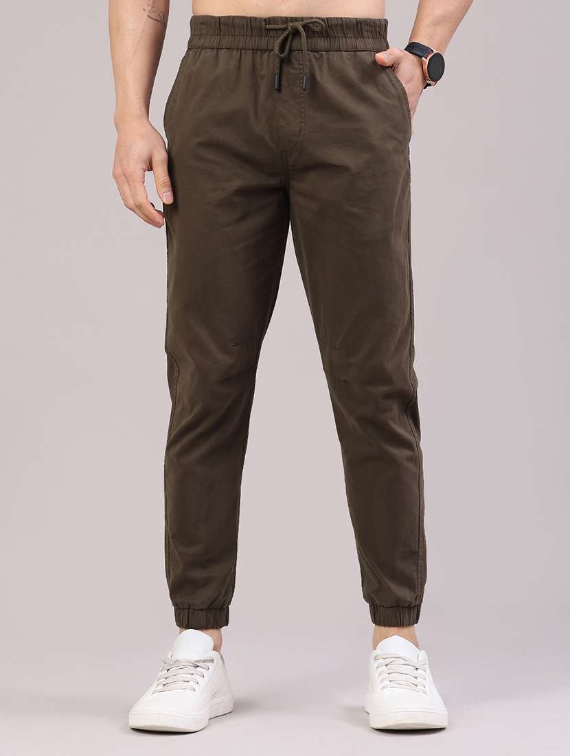 men solid mid rise regular fit jogger