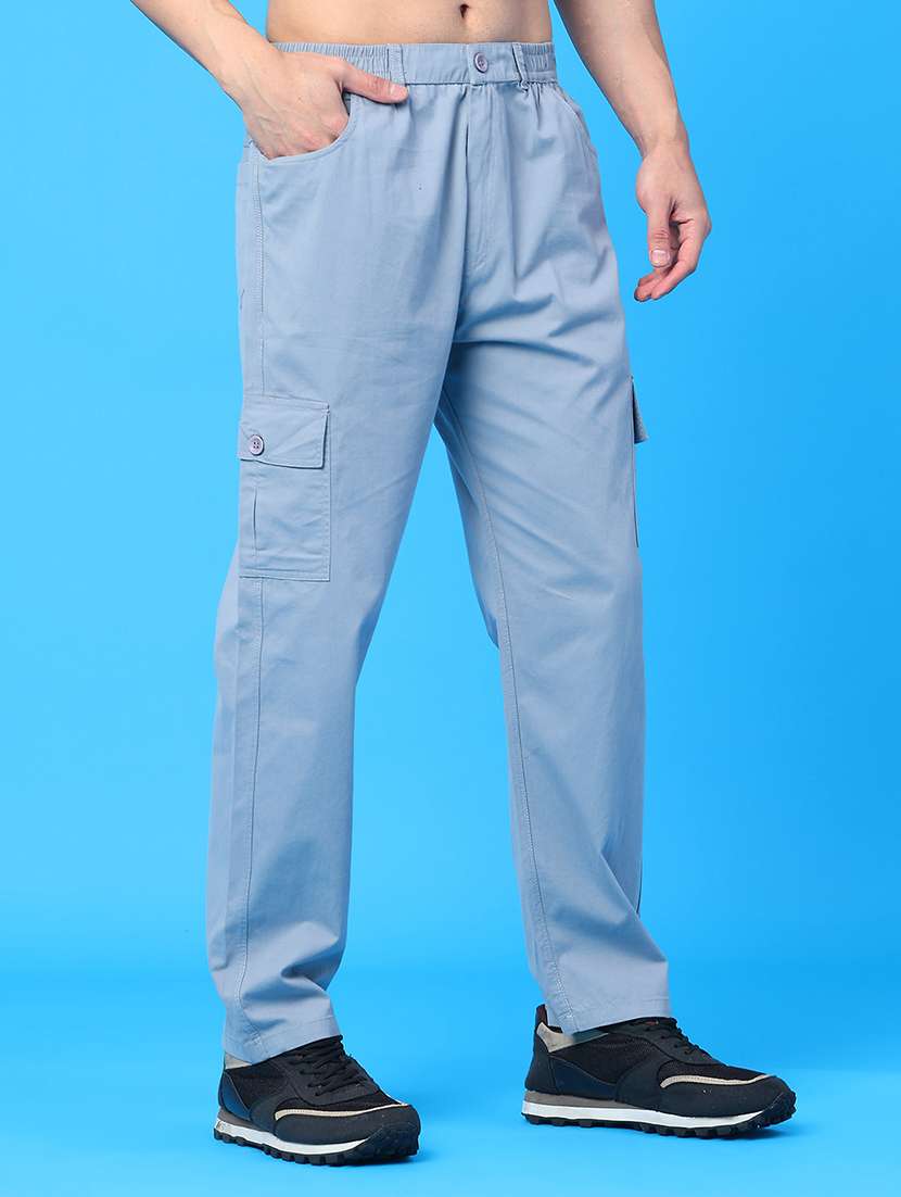 men solid mid rise regular fit cargo