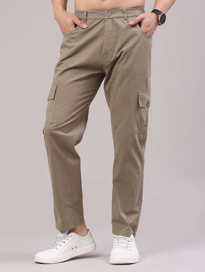 men solid mid rise regular fit cargo 