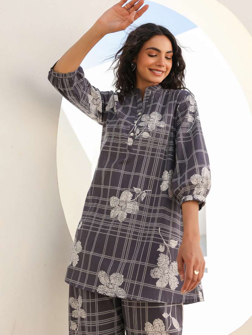 women printed three quarter sleeve co-ord set - 22281984 -  Standard Image - 3