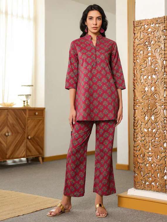 women three quarter sleeve ethnic co-ord set