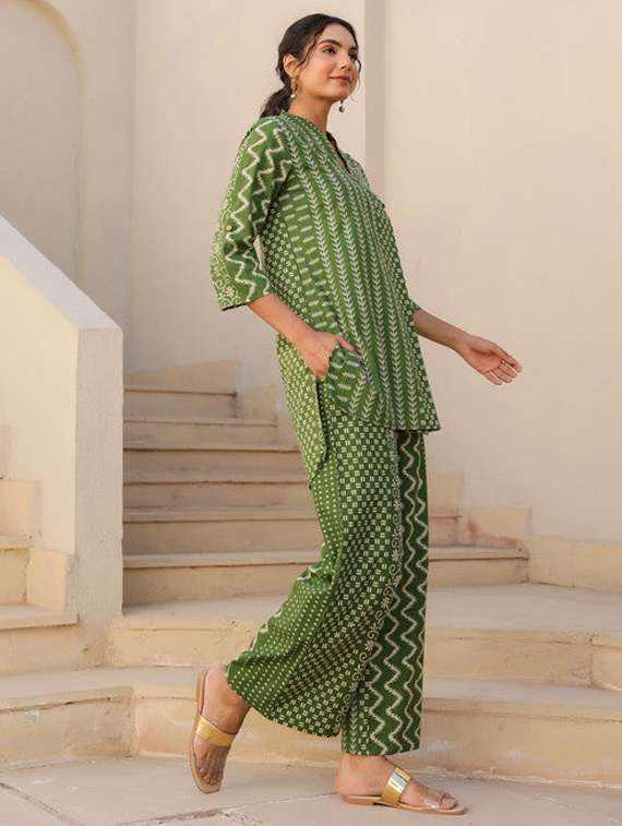 women printed top and trouser co-ord set - 22282014 -  Standard Image - 3