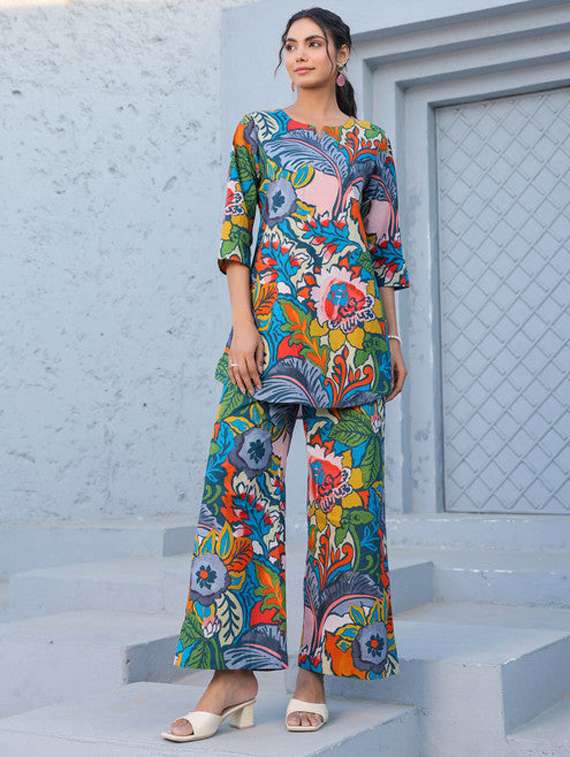 women printed top and trouser co-ord set