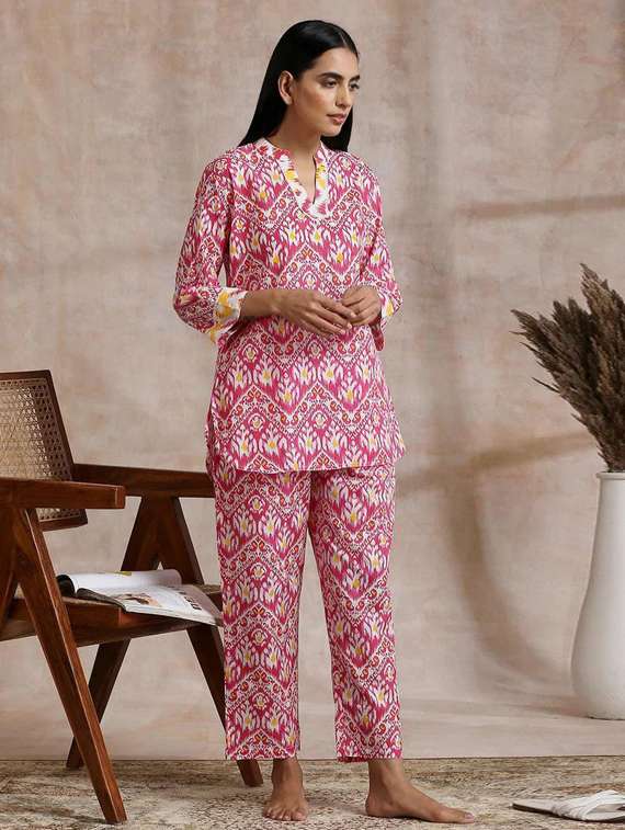 women printed top and trouser co-ord set