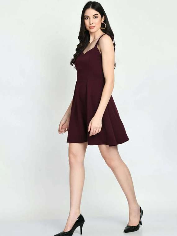 women solid sleeveless fit & flare dress - 22282084 -  Standard Image - 3