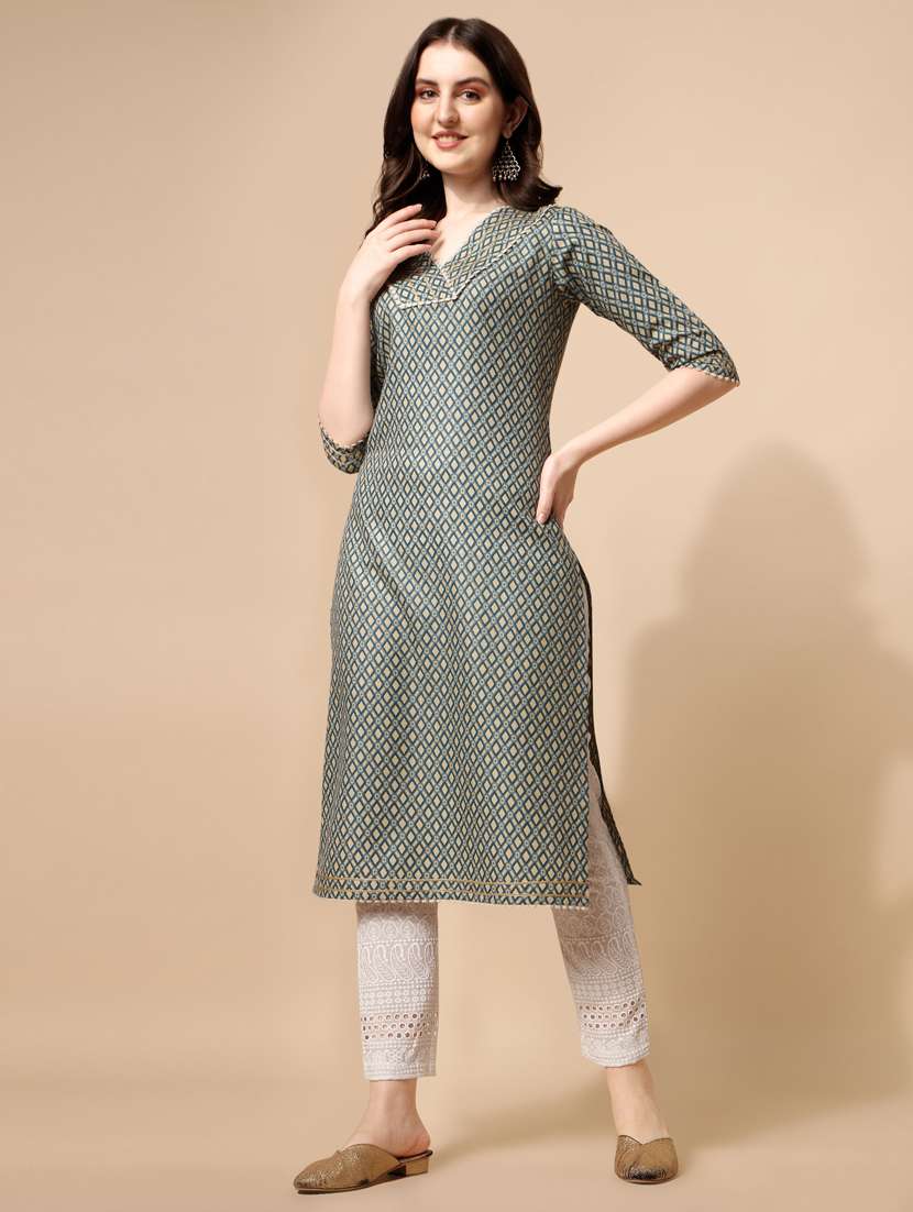 women geometric printed three quarter sleeve straight kurta