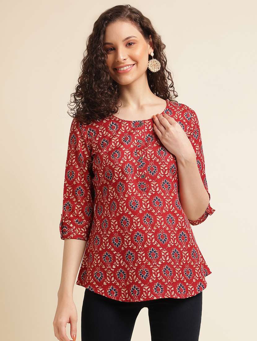 women printed three quartre sleeve kurti