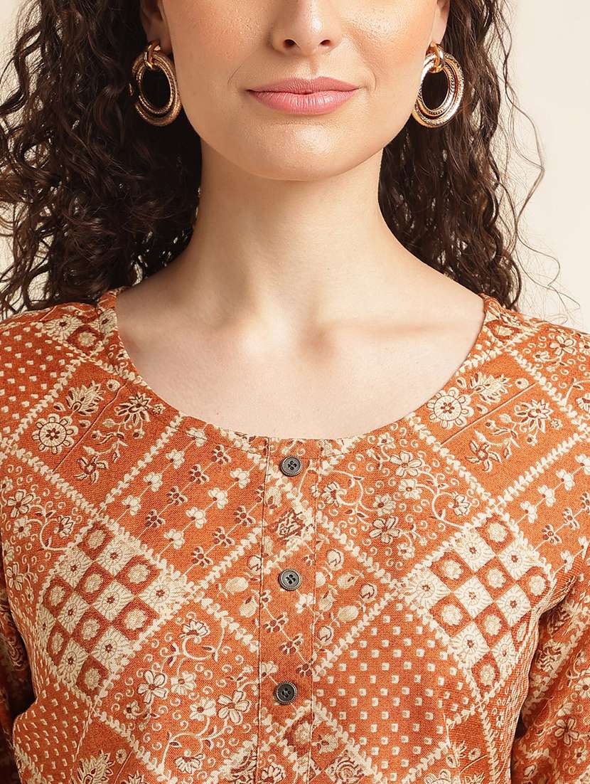 women printed three quartre sleeve kurti - 22282098 -  Standard Image - 3