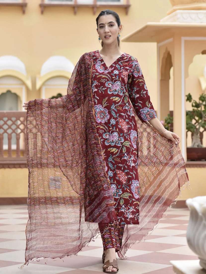 women floral three quarter sleeve kurta pant with dupatta set