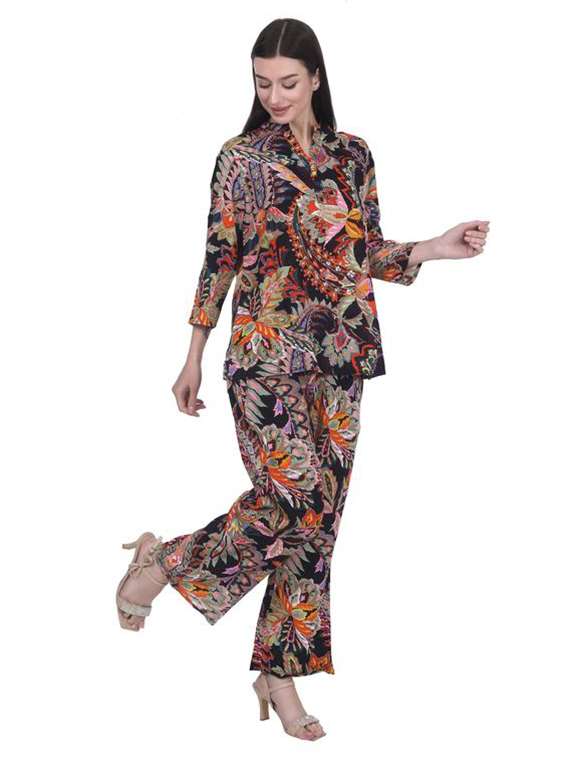 women printed three quarter sleeve ethnic co-ord set