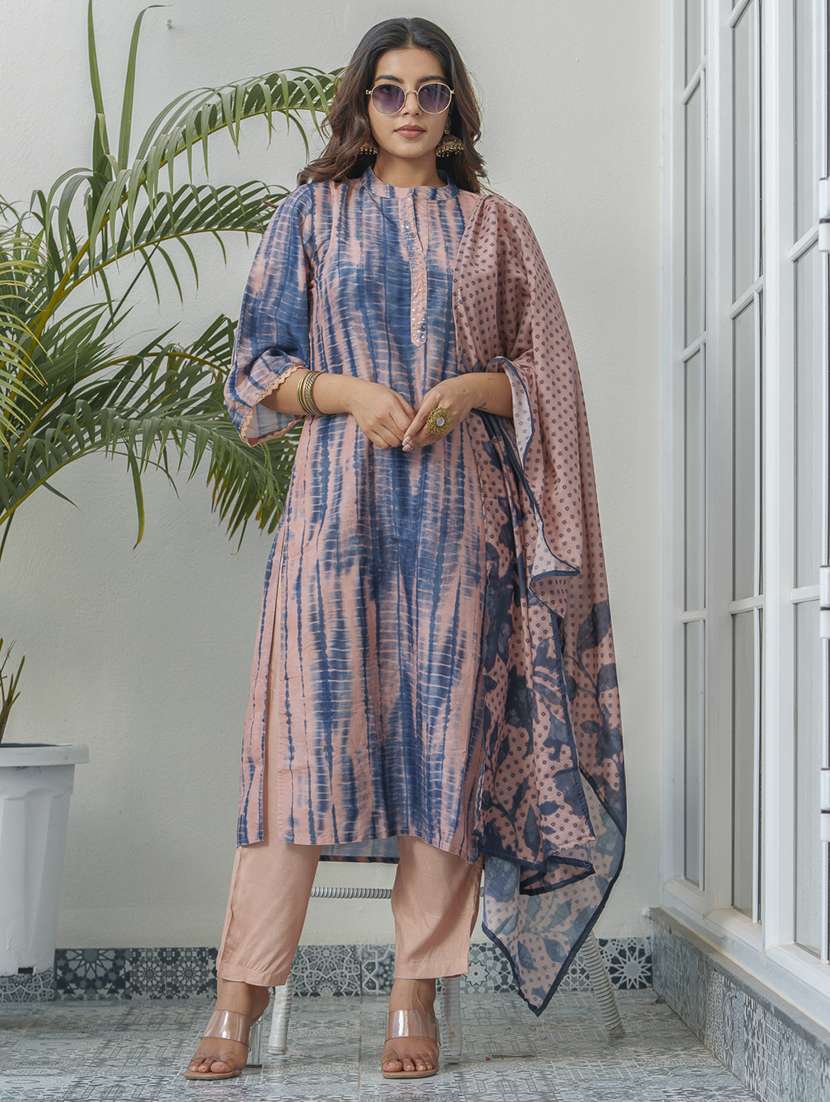 women shibori three quarter sleeve kurta pant with dupatta set