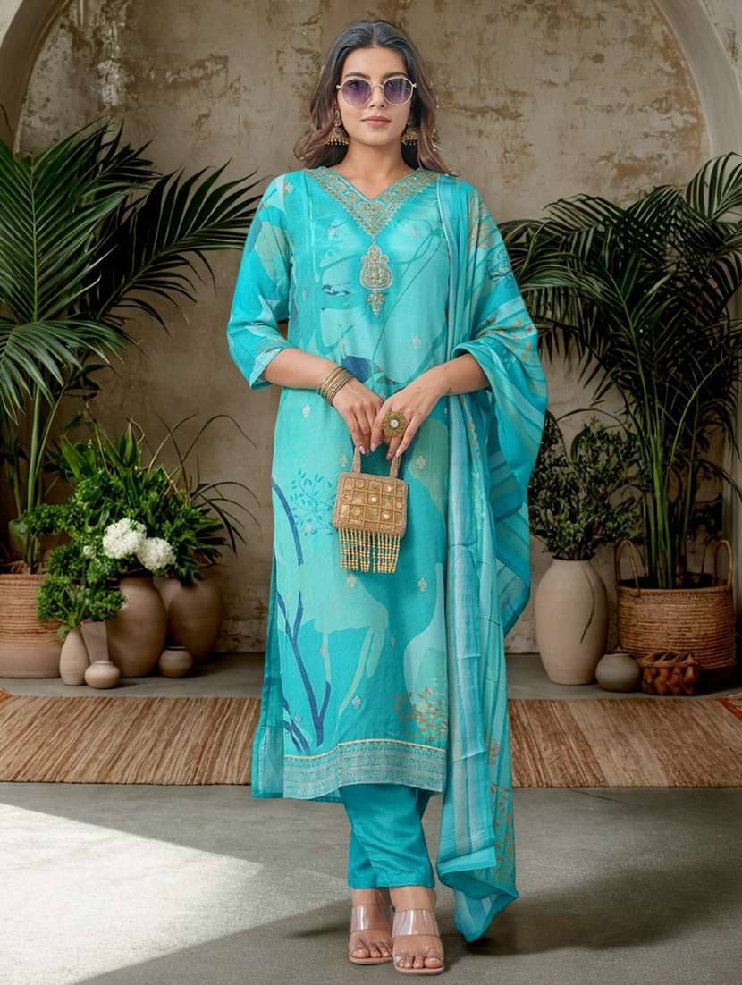 women printed three quarter sleeve kurta pant with dupatta set