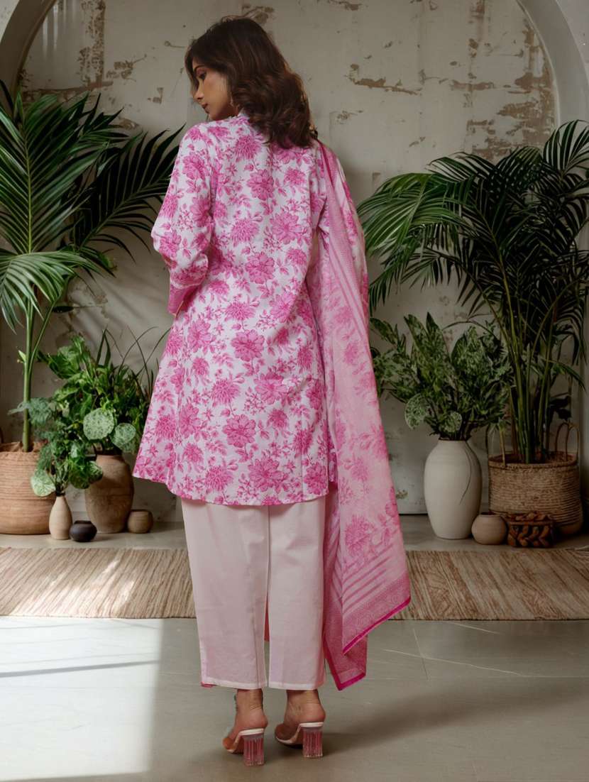 women floral three quarter sleeve kurta pant with dupatta set - 22282166 -  Standard Image - 5