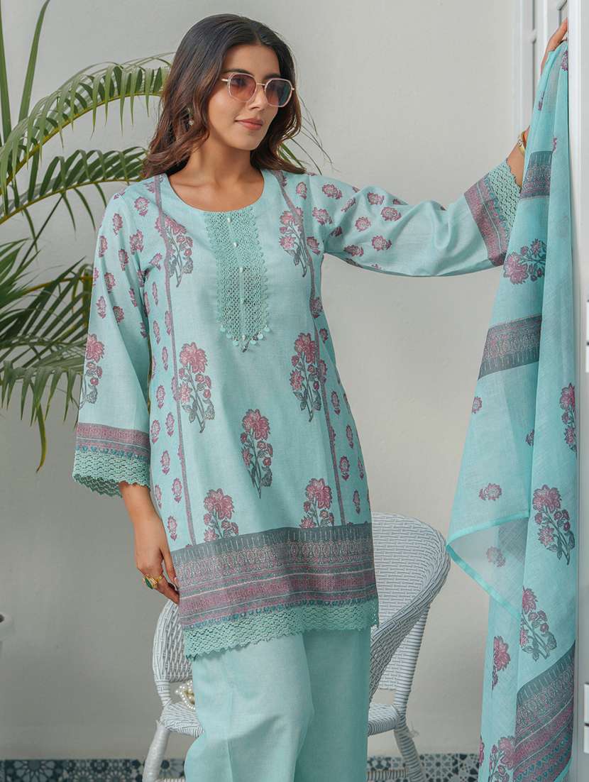 Women Floral Three Quarter Sleeve Kurta Pant With Dupatta Set - 22282170 -  Standard Image - 3
