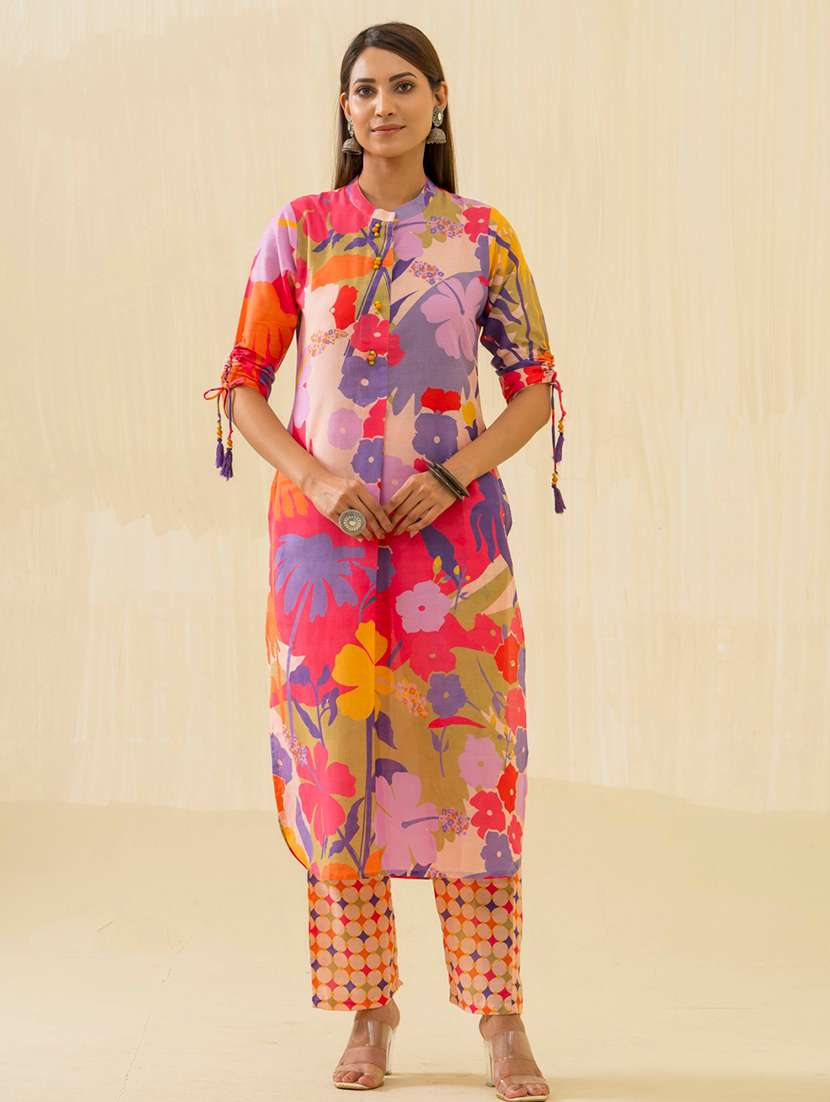 women printed three quarter sleeve kurta pant set