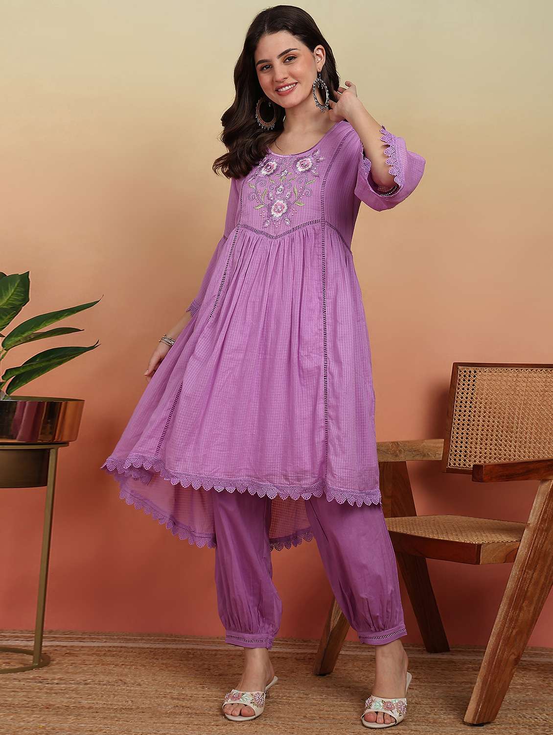 women self design three quarter sleeve kurta salwar set