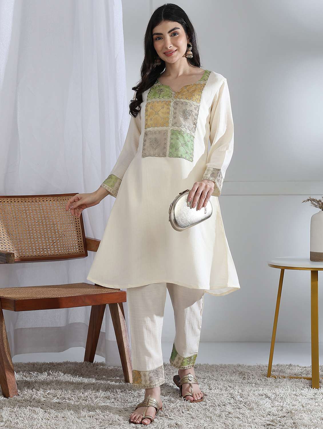 women solid with work long sleeve kurta pant set