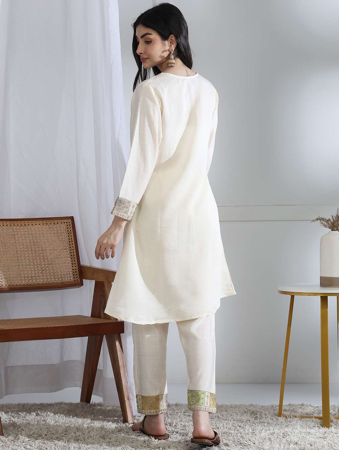 women solid with work long sleeve kurta pant set - 22282185 -  Standard Image - 3