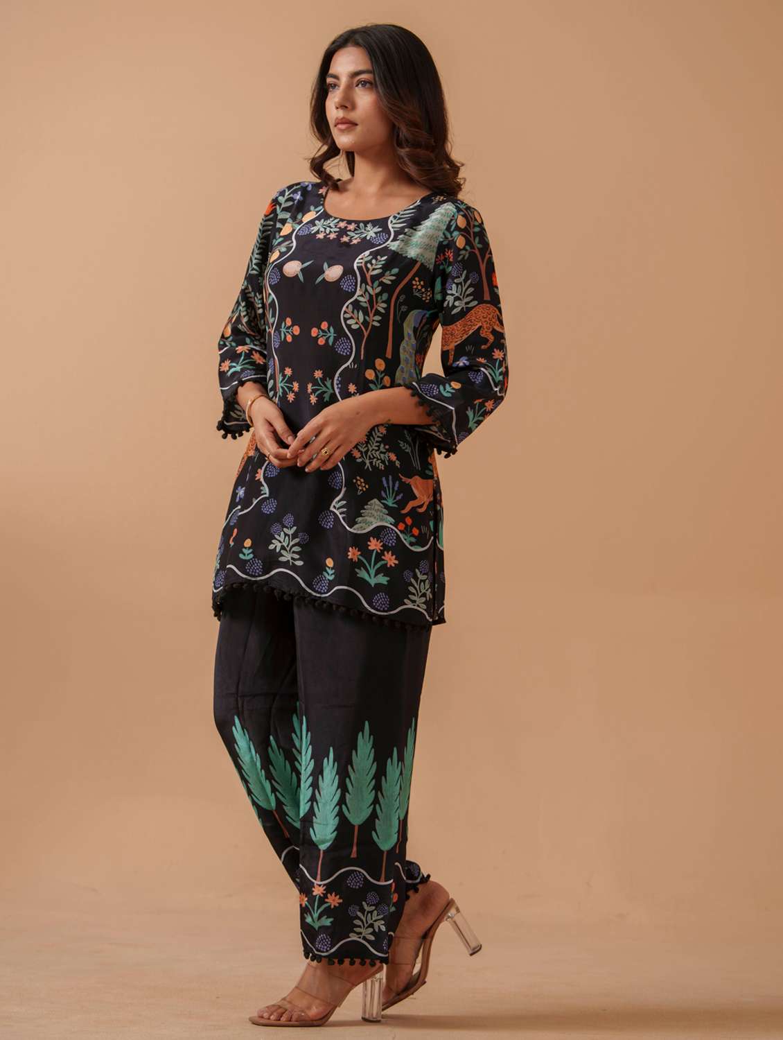 women printed three quarter sleeve ethnic co-ord set - 22282192 -  Standard Image - 3
